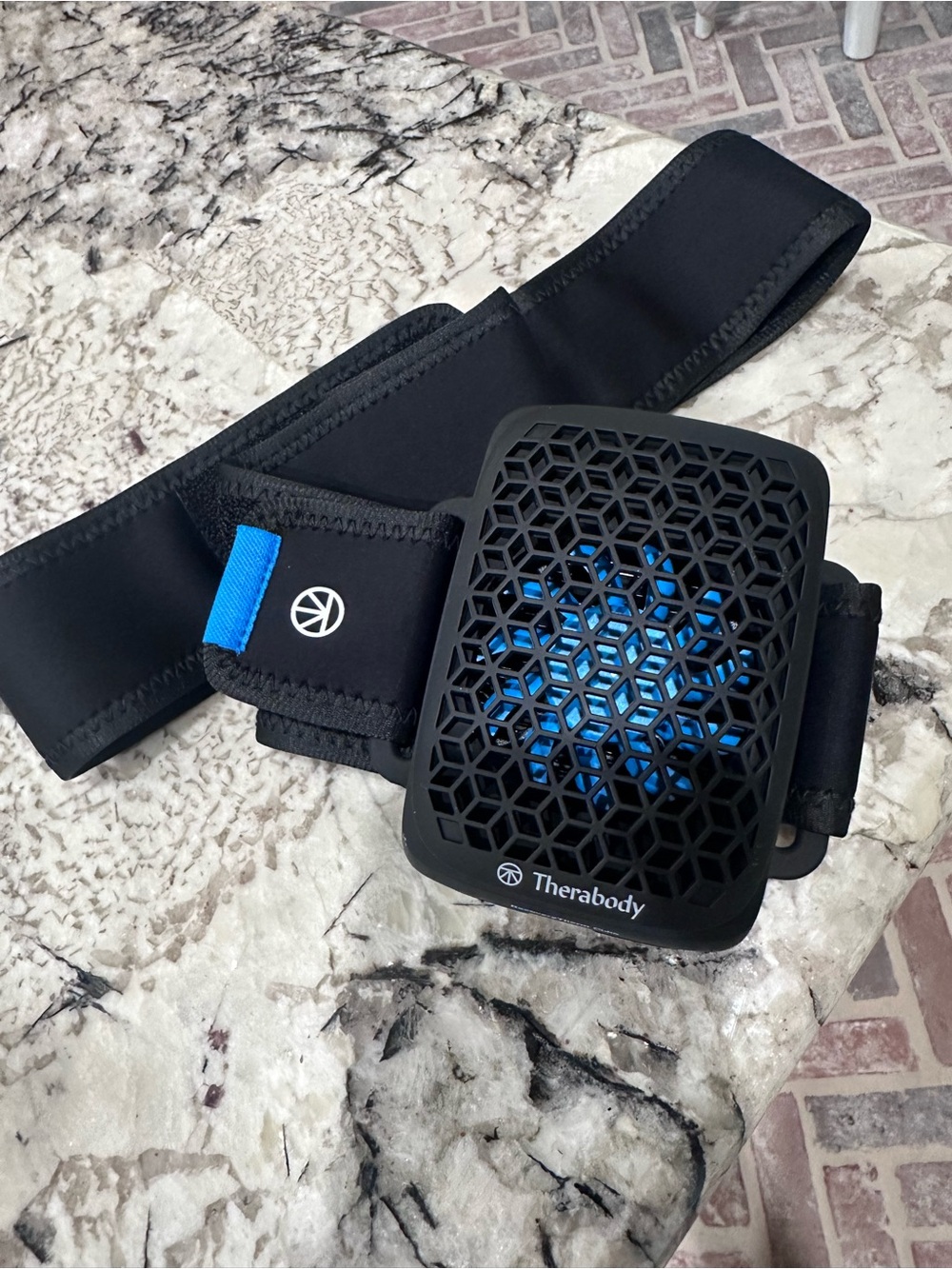 Therabody Wearable RecoveryTherm Cube